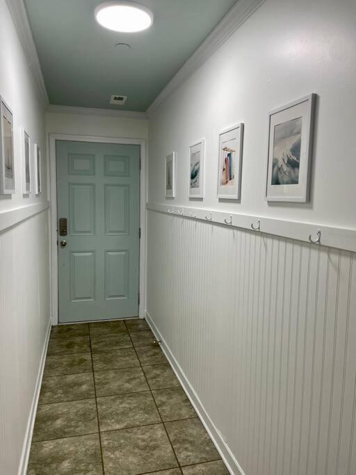 3 Bedroom Condo, Ocean Views & Short Walk To Beach! Oak Island Exterior photo